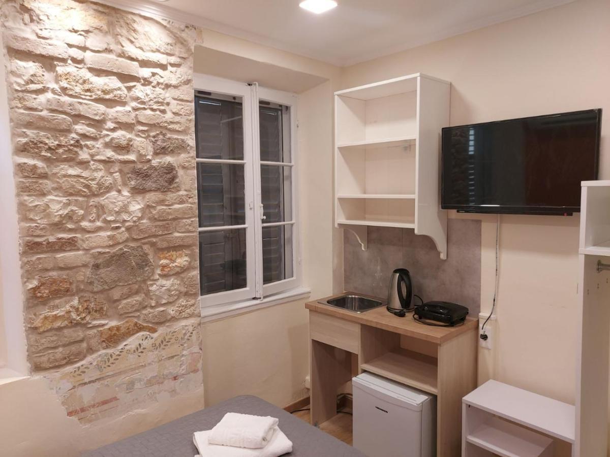 Апартаменти Corcyra Microflat In Old Town Corfu  Екстер'єр фото